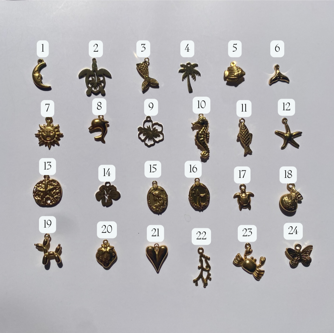 Customizable charm necklace - Ocean treasure in gold