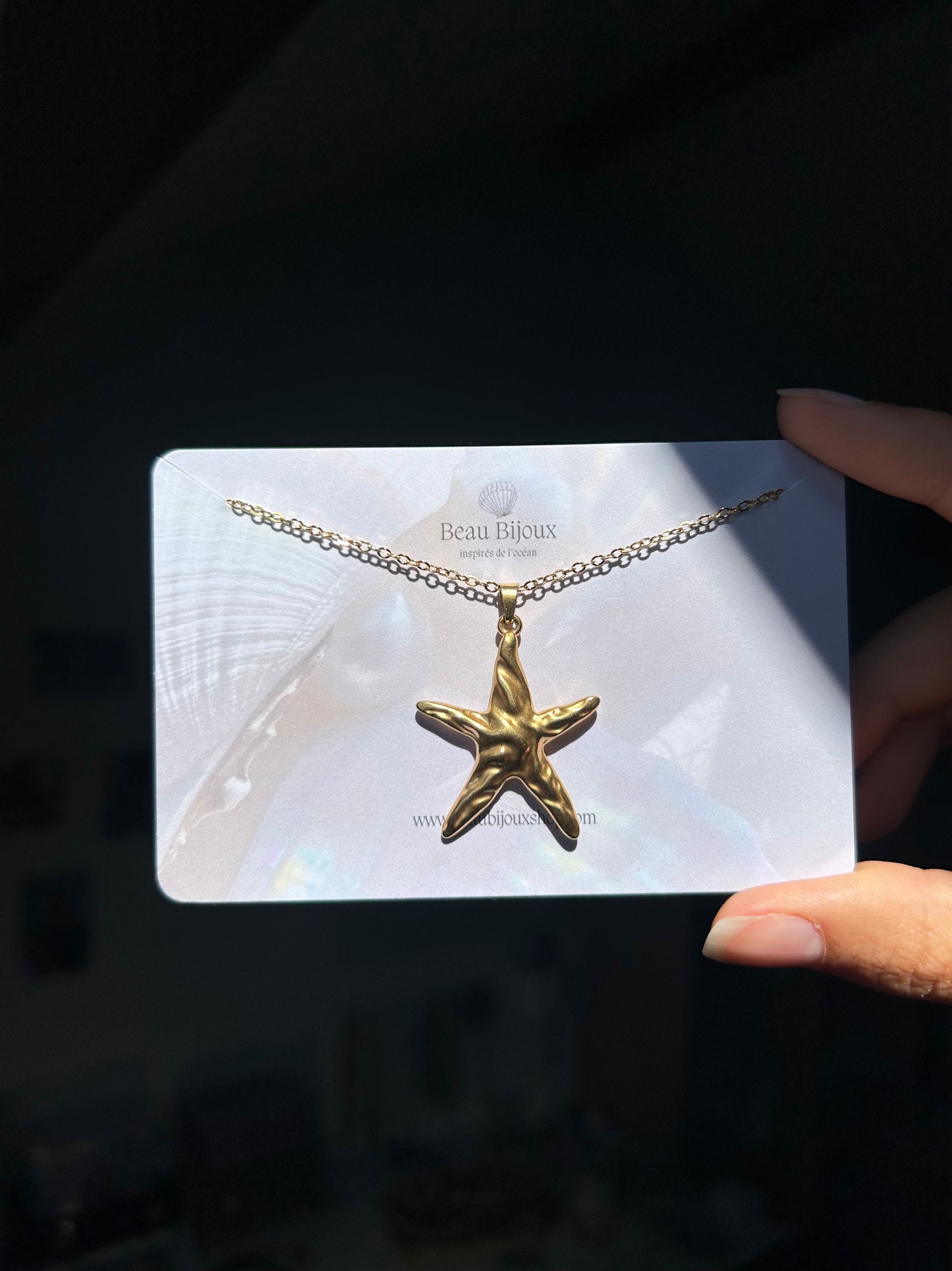Collier Isla