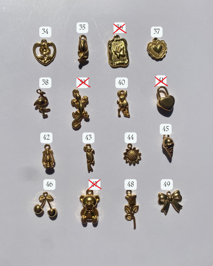 Customizable charm bracelet (gold)