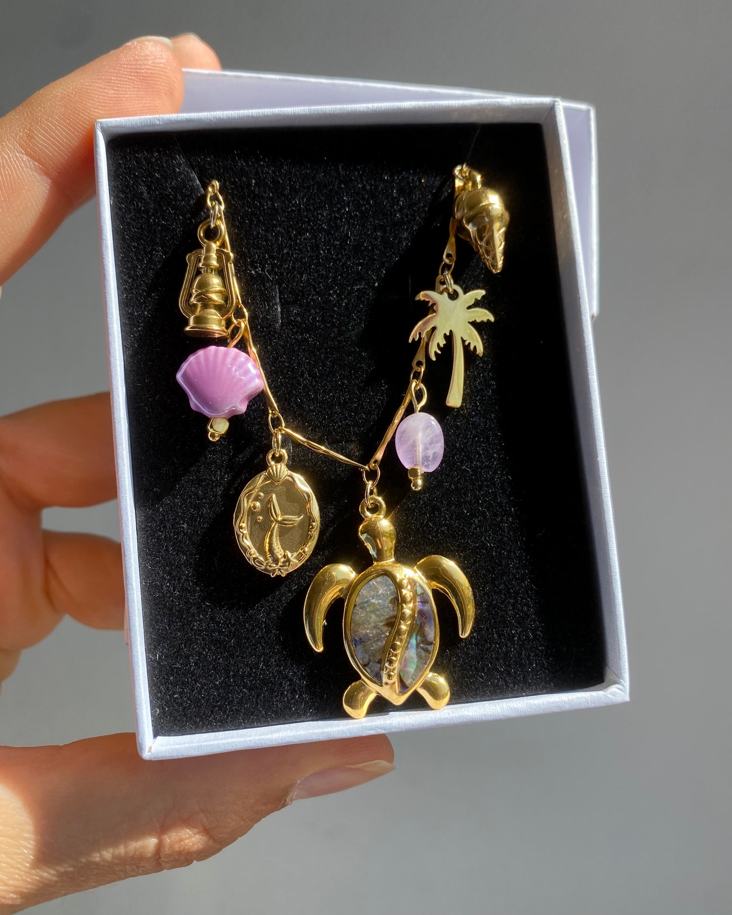 Collar con dijes - Lola