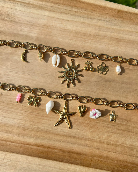 Collar con dije personalizable (oro)