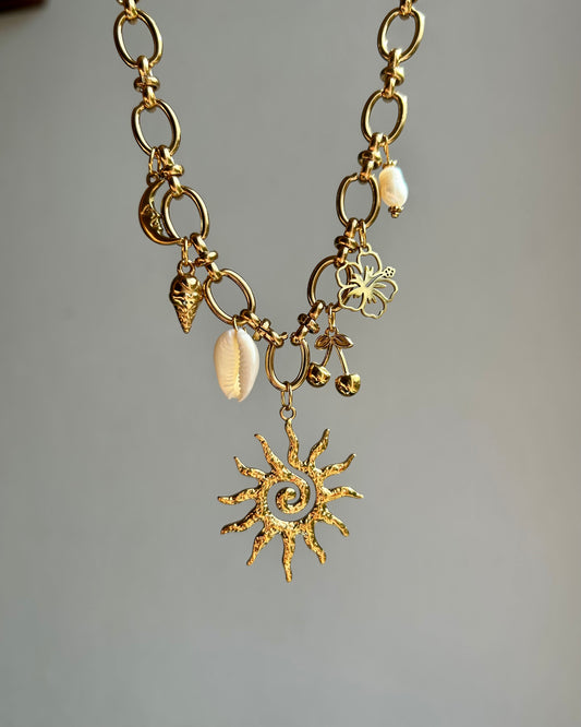 Collar con dijes - Lola